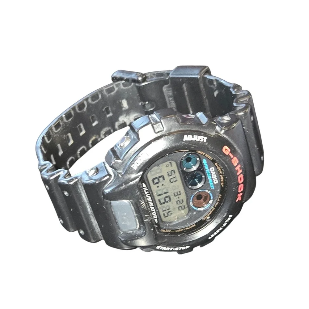Casio G-Shock DW6900 Digital Watch 3230 Illuminator 200M Water Resist WORKS Read